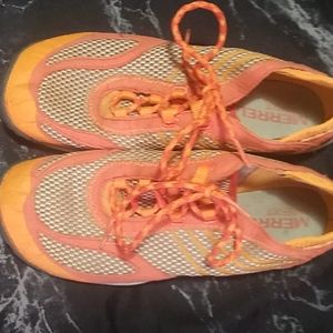 Merrell Women's Water Resistant Shoes Size 7